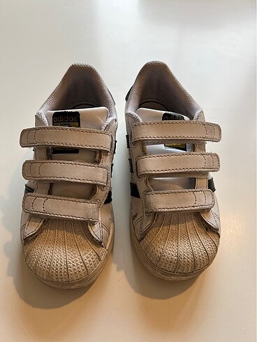 29 Beden beyaz Renk Adidas superstar spor ayakkabı