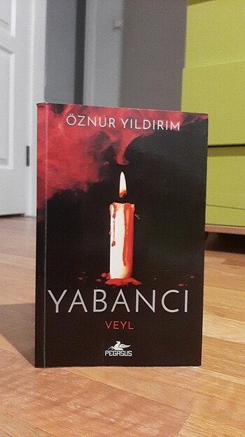Yabancı Veyl - Öznur Yıldırım 