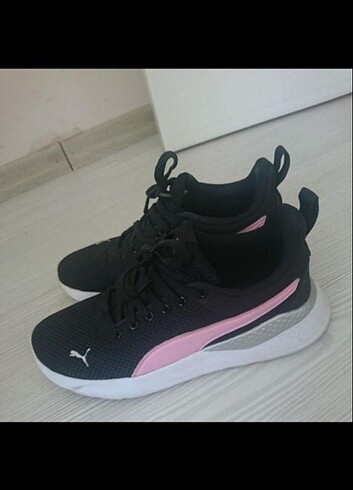 Puma spor ayakkabı 