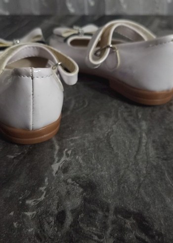 Kız Çocuk Beyaz Fiyonklu Babet Ayakkabı - Görsel 3