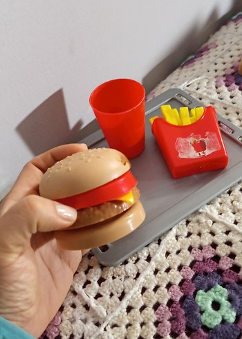 Renkli Plastik Hamburger ve Patates Oyuncak Seti - Görsel 3