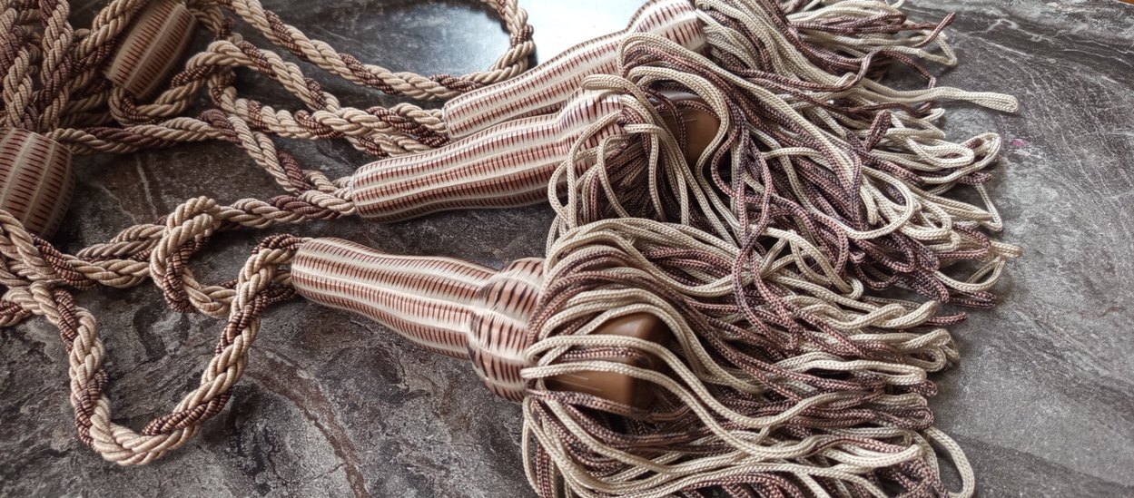 Bohem Tarzı Kahverengi Nakışlı Perde Bağı - Görsel 2