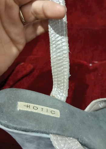 Gri Yılan Desenli Dolgu Topuklu Kadın Sandalet - Görsel 6