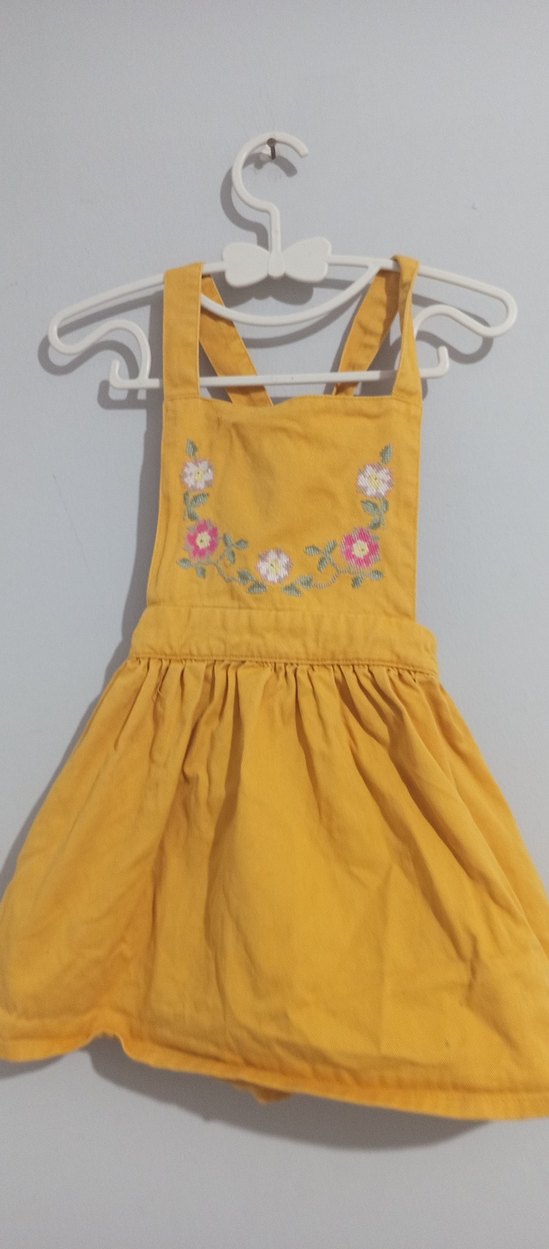 Sarı Nakışlı Kız Çocuk Elbisesi - Görsel 2