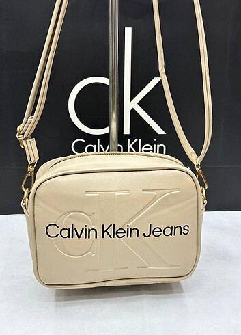 Calvin Klein Jeans Çanta 