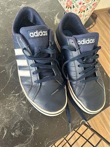 Adidas ayakkabı