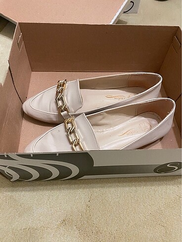 37 Beden Krem loafer