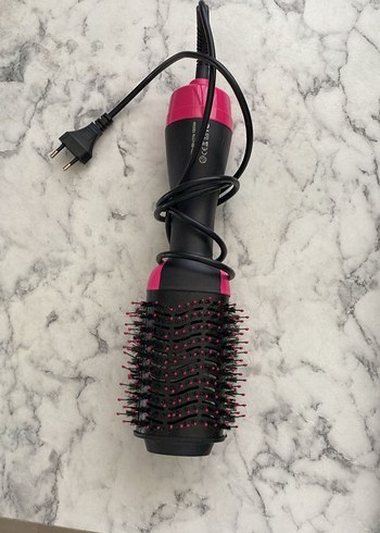 Pembe Renkli Saç Şekillendirici Fırça