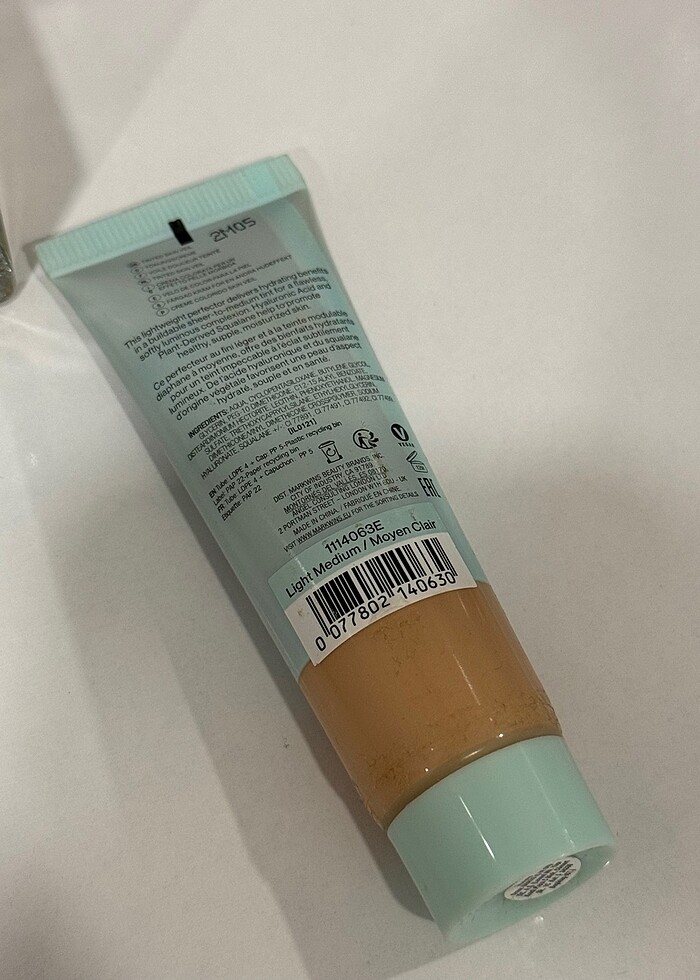 wet n wild skin tint - Görsel 2