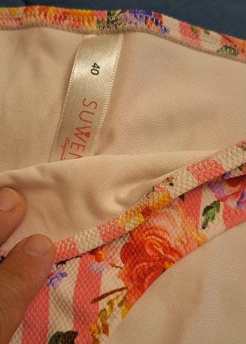Suwen Çiçek Desenli Pembe Bikini Altı