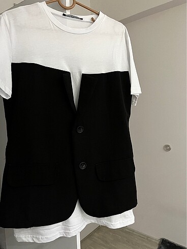 Blazer T-shirt
