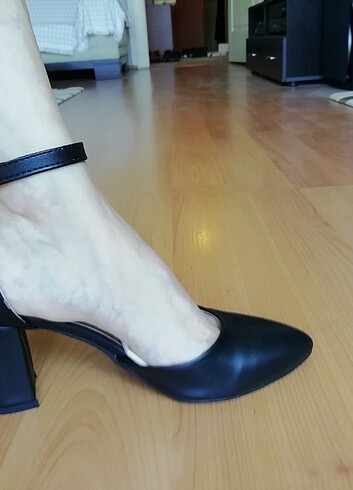 37 Beden siyah Renk Önü kapalı clasic ayakkabı 