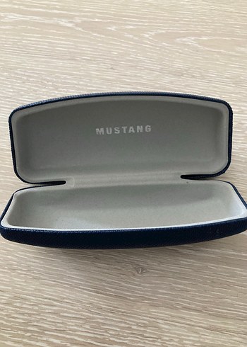 Mustang Mustang Lacivert Gözlük Kutusu