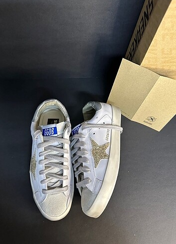 36 Beden beyaz Renk Golden Goose Gold