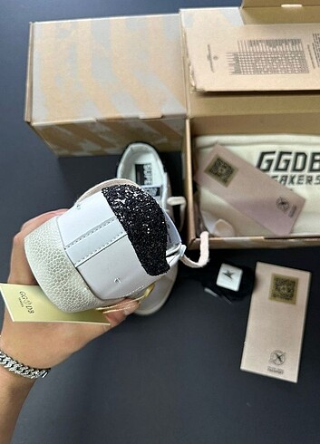 38 Beden beyaz Renk Golden Goose Gold