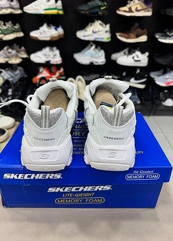 39 Beden Skechers Dlites White 