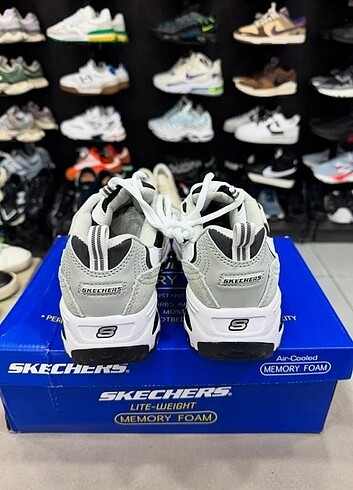 36 Beden Skechers Dlites White