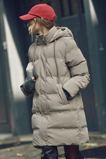 Zara Zara RÜZGAR GEÇİRMEZ KAPÜŞONLU ŞİŞME ANORAK
