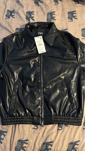 s Beden siyah Renk Zara SUNİ DERİ BOMBER CEKET