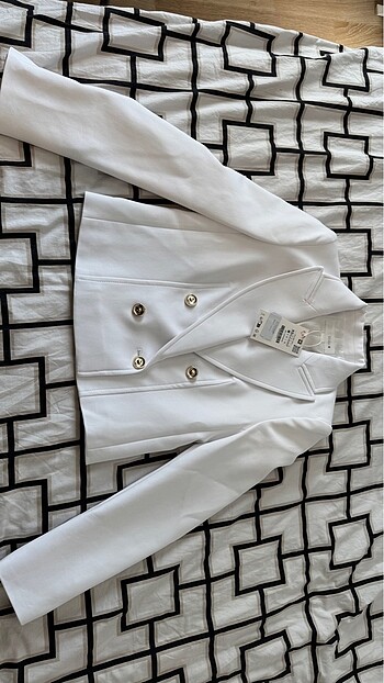 xs Beden Zara KRUVAZE CROP BLAZER