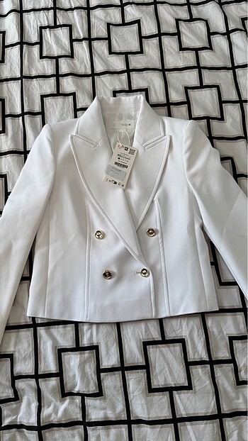 Zara Zara KRUVAZE CROP BLAZER