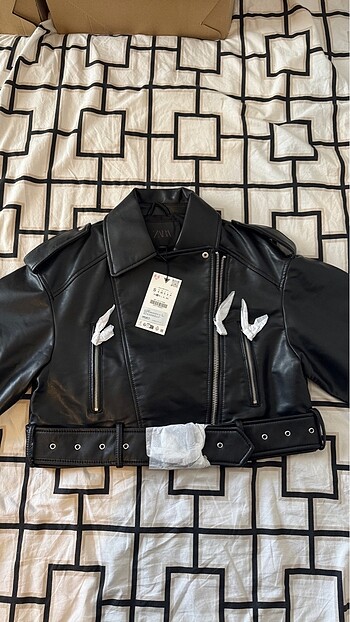 Zara SUNİ DERİ CROP BIKER CEKET