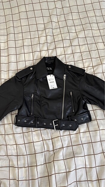 Zara SUNİ DERİ CROP BIKER CEKET