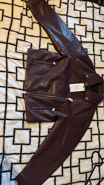 s Beden Zara SUNİ DERİ CROP BIKER CEKET