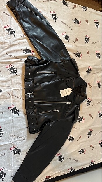 xl Beden Zara SUNİ DERİ CROP BIKER CEKET