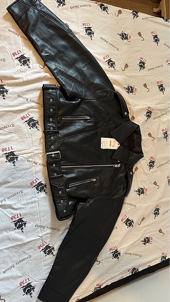 xxl Beden Zara SUNİ DERİ CROP BIKER CEKET