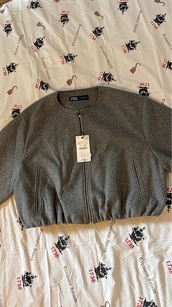 Zara Zara ELASTİK KENARLI YUMUŞAK BOMBER CEKET