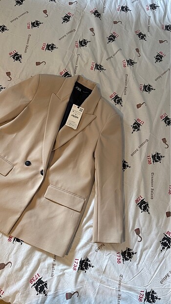 m Beden Zara KRUVAZE OVERSIZE BLAZER