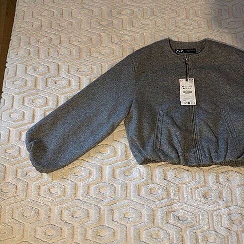 xs Beden gri Renk Zara ELASTİK KENARLI YUMUŞAK BOMBER CEKET