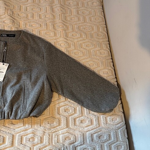 m Beden Zara ELASTİK KENARLI YUMUŞAK BOMBER CEKET