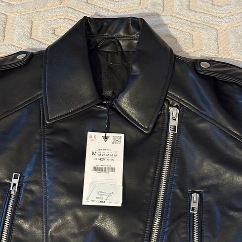 Zara ZARA SUNİ DERİ CROP BIKER CEKET