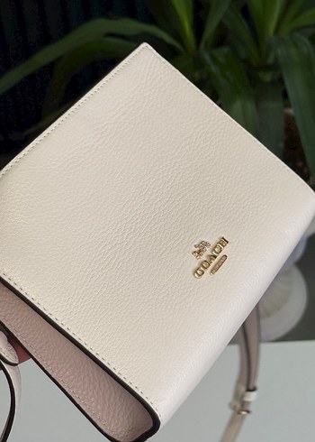 Coach Beyaz Deri Minimalist Kol Çantası - Görsel 2