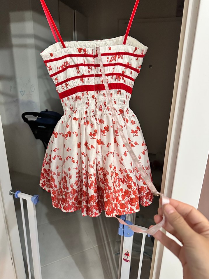 Gigiis Kırmızı Çiçekli Pliseli Mini Elbise - Görsel 3