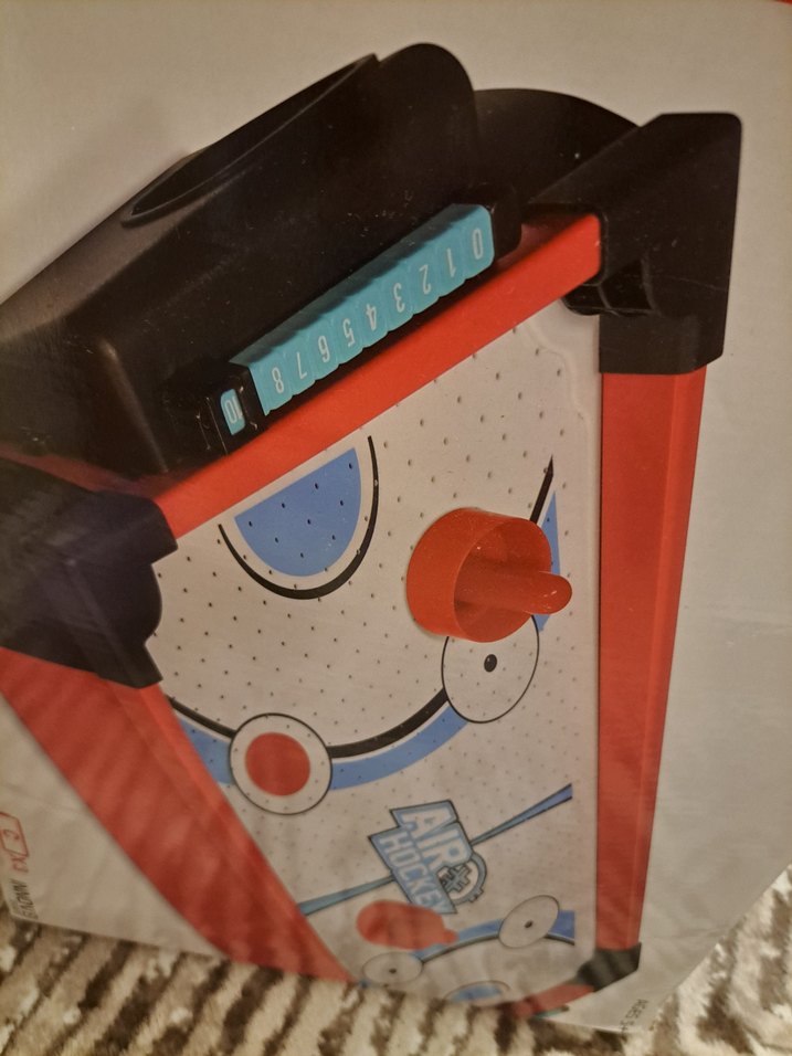 Kırmızı Mini Hava Hokeyi Oyunu - Görsel 2