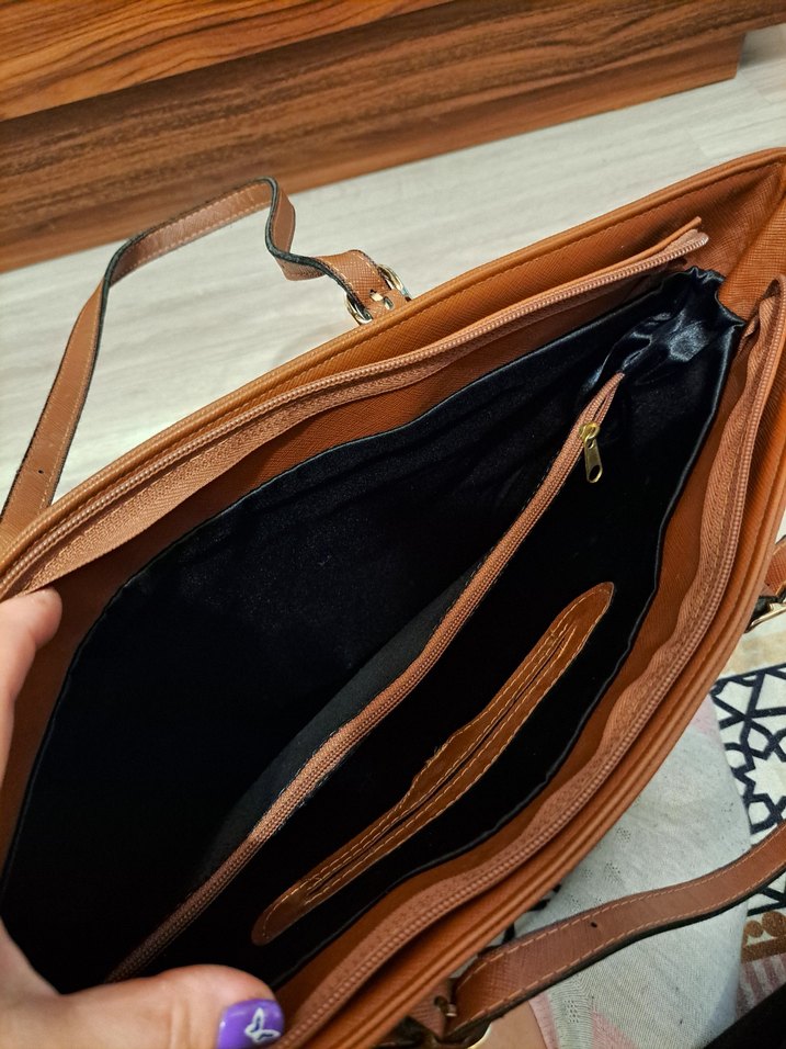 Michael kors canta suni deri omuz buyuk boy ici bolmeli taba - Görsel 5