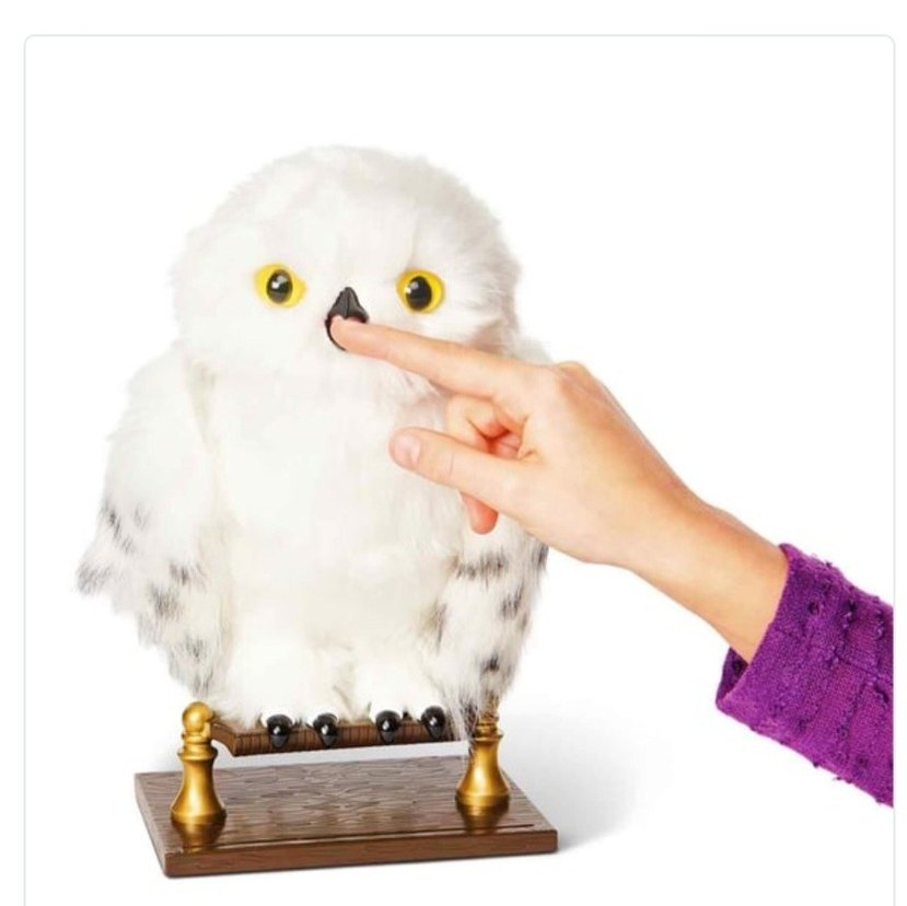 Harry Potter İnteraktif Büyüleyici Hedwig Baykuş Peluş 23Cm - Görsel 3