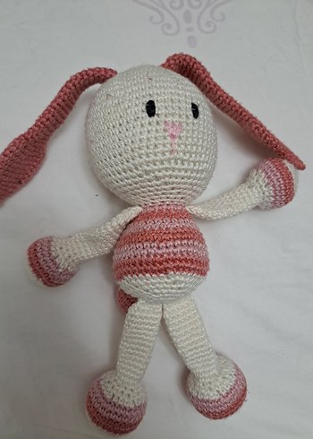 Pembe Tonlarda El Örgüsü Tavşan Peluş Oyuncak - Görsel 3