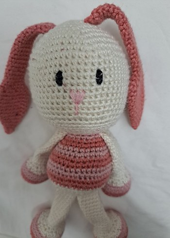 Pembe Tonlarda El Örgüsü Tavşan Peluş Oyuncak - Görsel 2