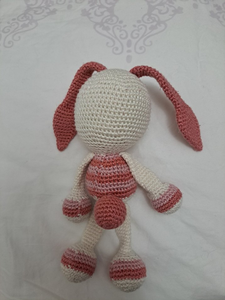 Pembe Tonlarda El Örgüsü Tavşan Peluş Oyuncak - Görsel 4