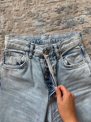 xs Beden yırtık pantolon