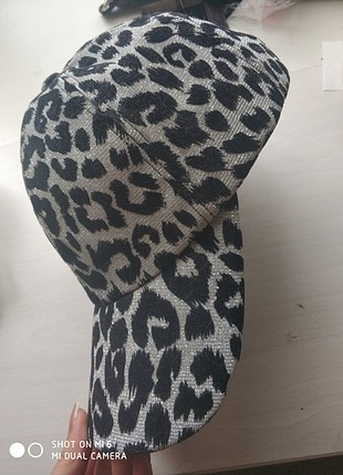 Leopar şapka