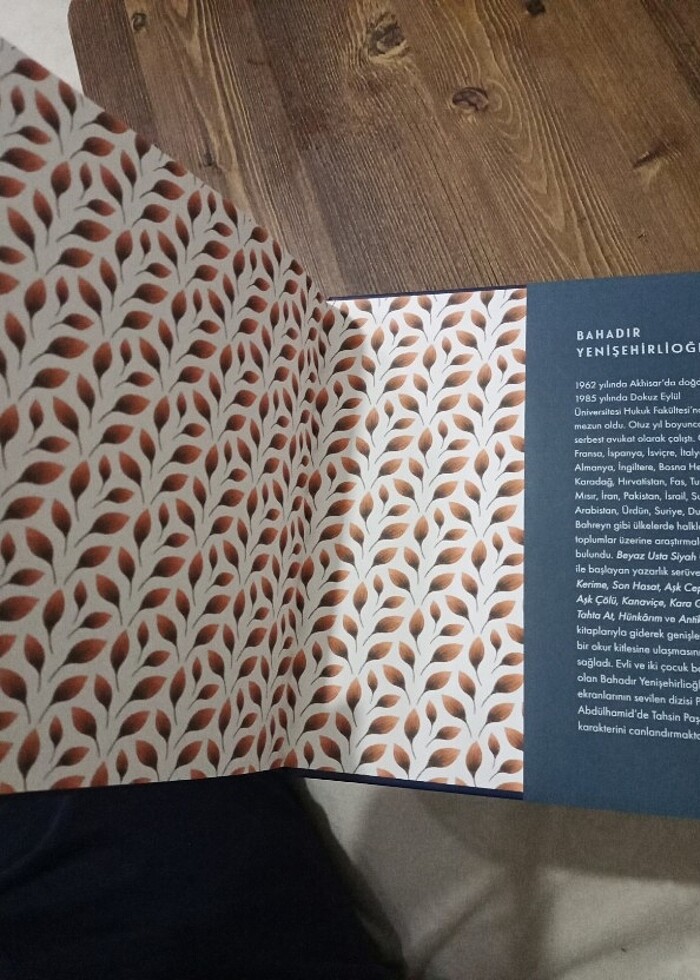 Sonra Giydirir Aşk Esvabını Bahadır Yenişehirlioğlu - Görsel 5