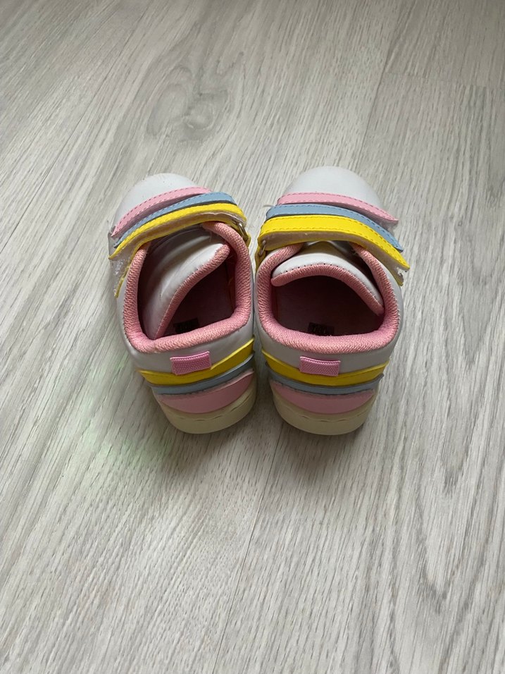 Kız çocuk ayakkabısı - Görsel 2