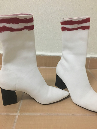 Zara Akalaşaşaş