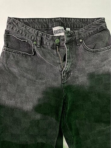 kareli ragged jean