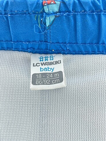 LC Waikiki Mini Şort %70 İndirimli. - Görsel 4